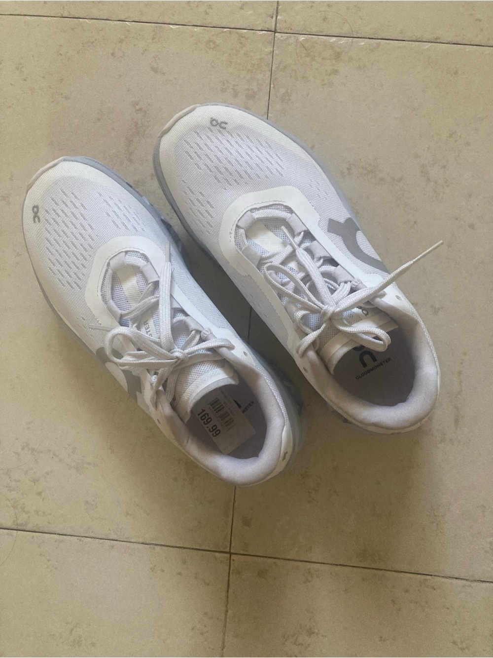 On Cloudmonster Running women’s White Lace-Up Running Sneakers